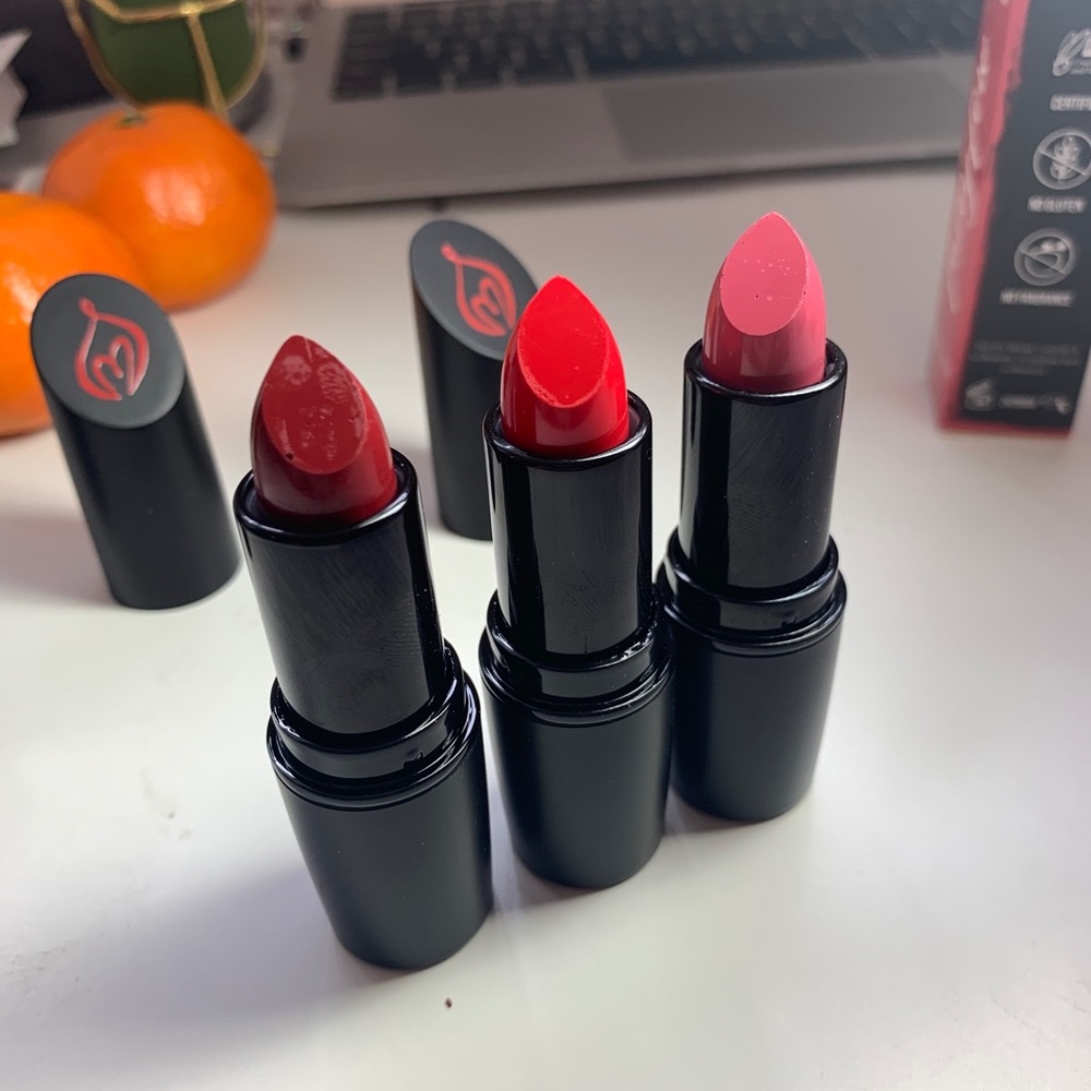 Lipsticks set
